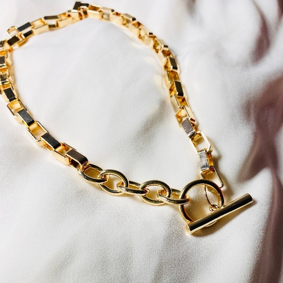 GP Chain Choker Necklace - Picture 3 of 4